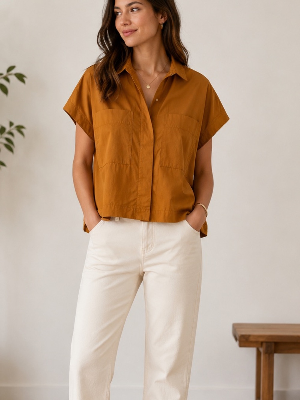 Everlane Short-Sleeve Button-Down Shirt in Warm Brown